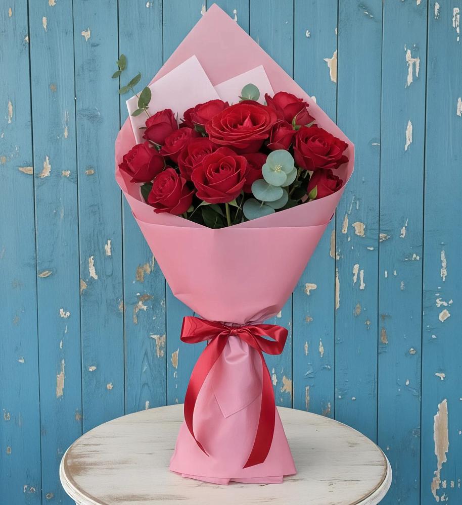 Букет цветов из: Розы в Гвазде