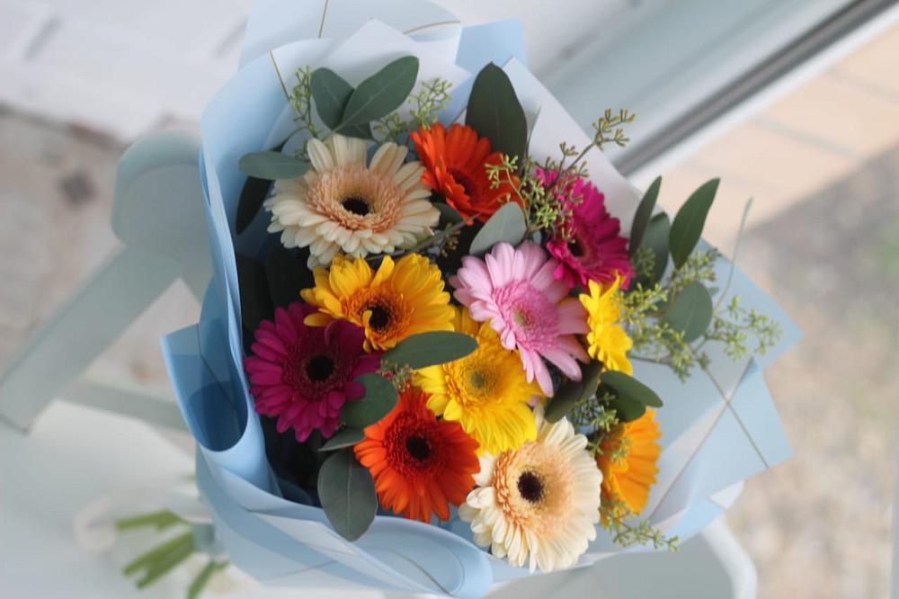 Букет цветов из: Герберы в Гвазде