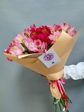 Букет цветов из:  Альстромерии в Гвазде