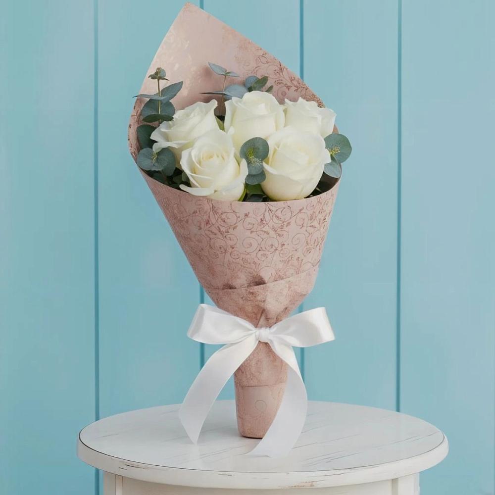 Букет цветов из: Розы в Гвазде