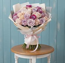 Букет цветов из:  Розы в Гвазде