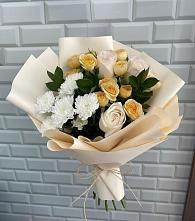 Букет цветов из:  Розы и Хризантемы в Гвазде