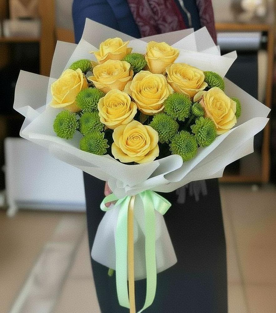 Букет цветов из: Хризантемы и Розы в Гвазде