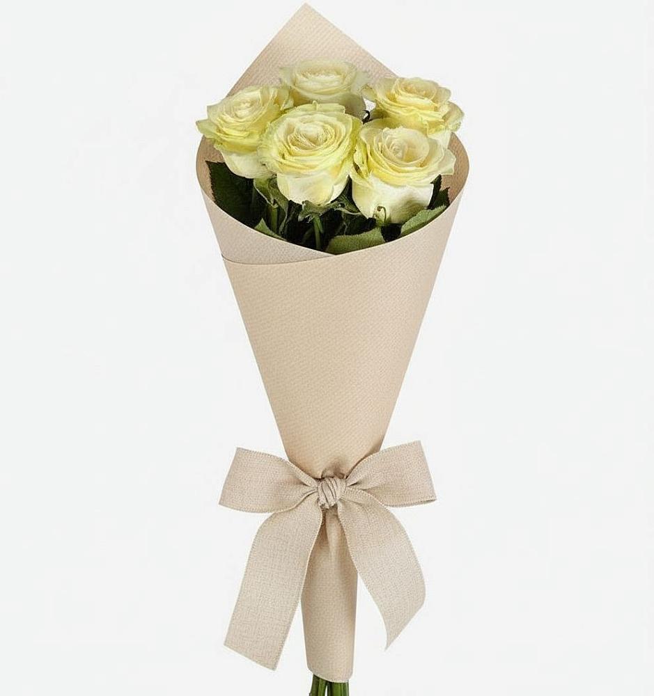 Букет цветов из: Розы в Гвазде