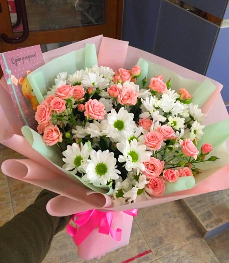 Букет цветов из: Розы и Хризантемы в Гвазде