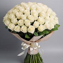 Букет 101 беля роза Белоснежка в Гвазде