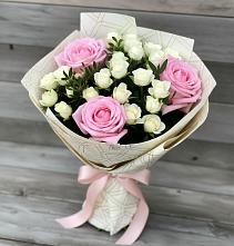 Букет цветов из:  Розы в Гвазде