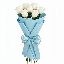 Букет 7 белых роз Проуд в Гвазде