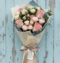 Букет цветов из:  Розы #REPLACE_PRED# Гвазде