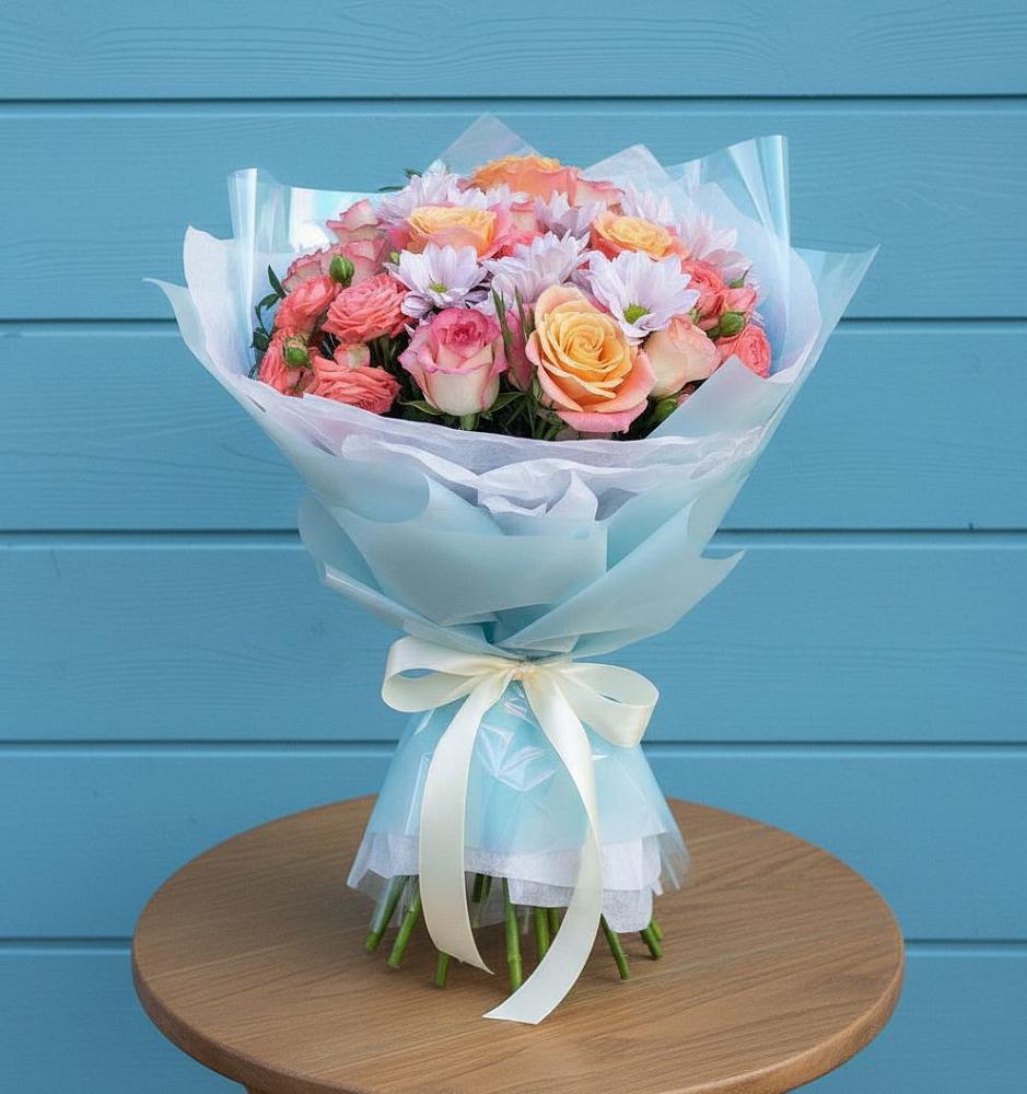 Букет цветов из: Хризантемы и Розы в Гвазде