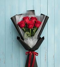 Букет цветов из:  Розы в Гвазде