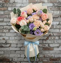 Букет цветов из:  Розы, Лизиантусы и Гвоздики в Гвазде