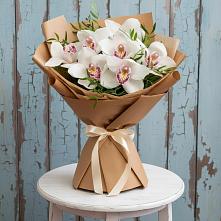 Букет цветов из:  Орхидеи и Розы #REPLACE_PRED# Гвазде